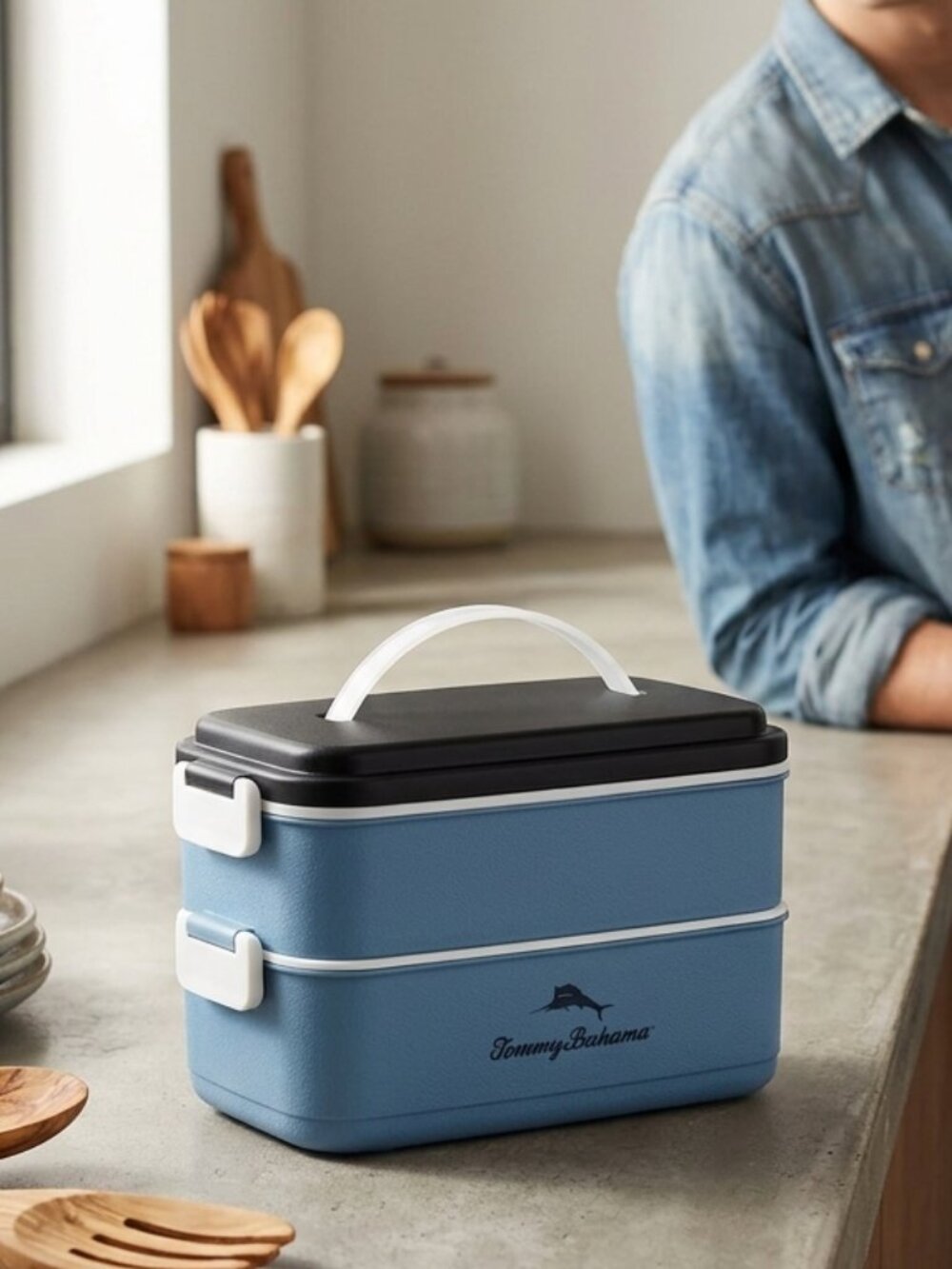 NIB Tommy Bahama Bento Box Blue White Leak Proof Lunch Container + Cutlery